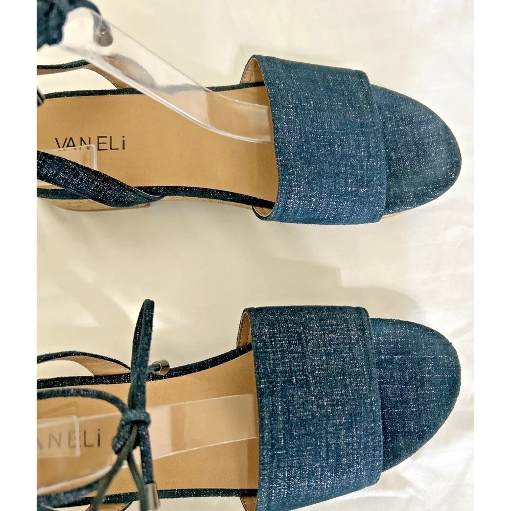 Vaneli blue glitter
